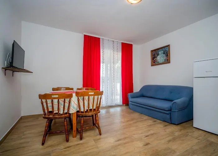 Lejlighed Hilde Red-8 By Interhome *