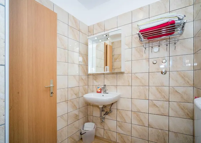 Hilde Red-8 By Interhome Appartamento Medolino