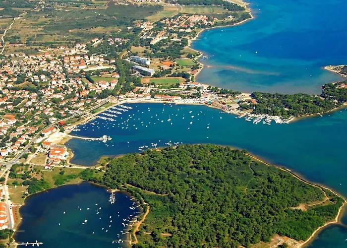 Hilde Red-8 By Interhome Apartment