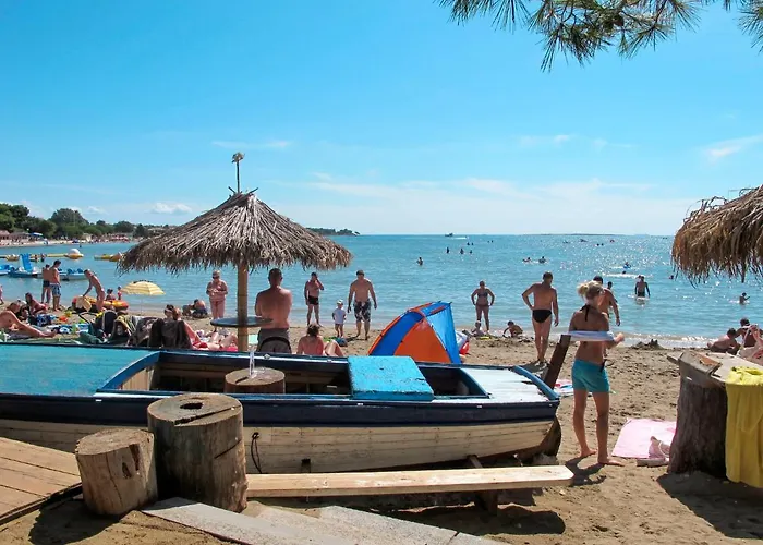 Hilde Red-8 By Interhome * Medulin